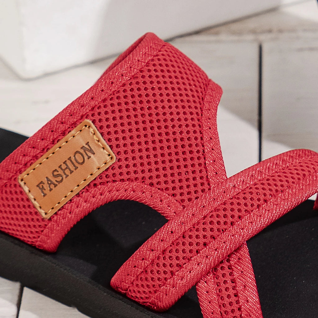 Fashionable and Versatile Sports-Style Women's Sandals, Mesh Fabric, Breathable, Comfortable, Skin-Friendly, Suitable for Indoor and Outdoor Wear, Flat Sandals
