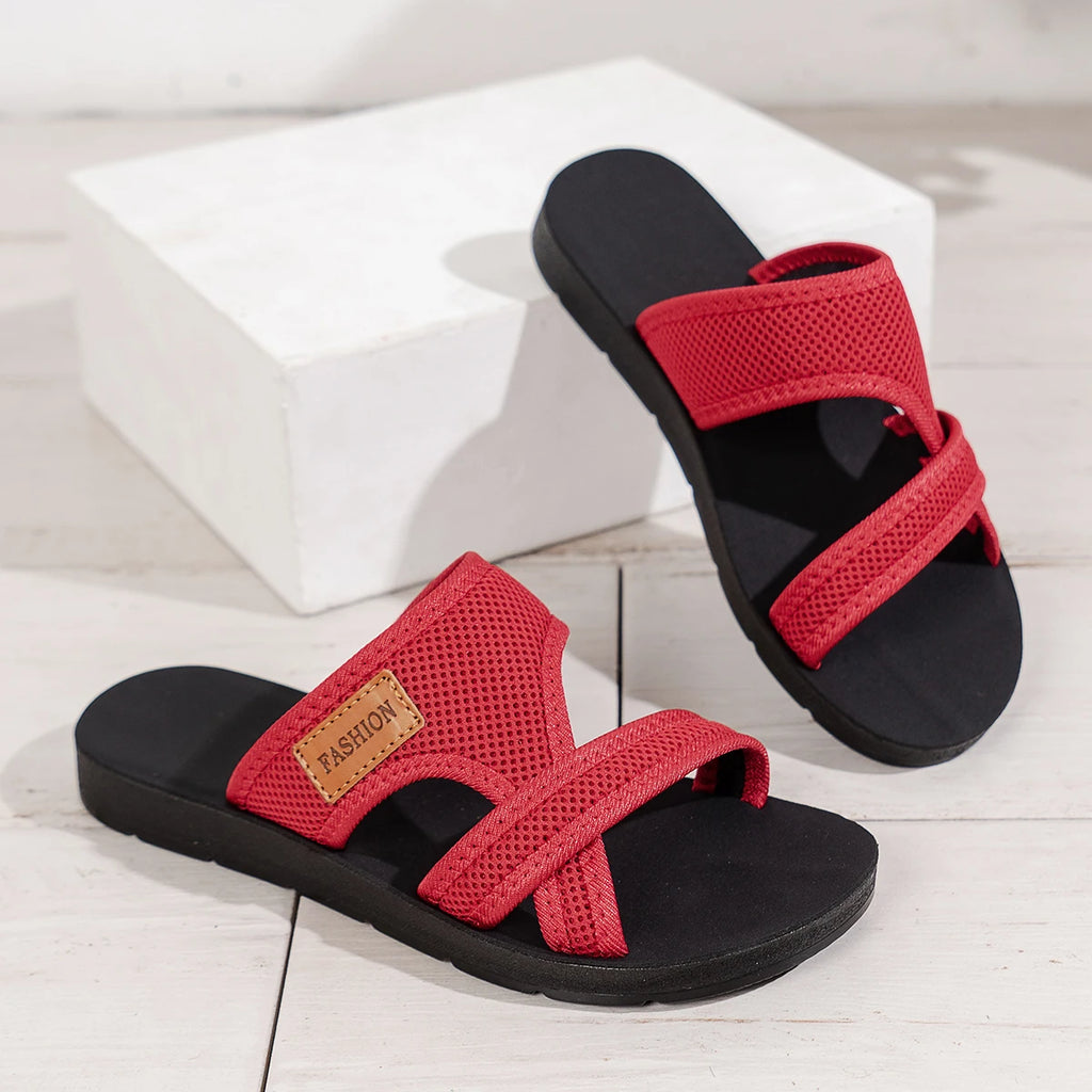 Fashionable and Versatile Sports-Style Women's Sandals, Mesh Fabric, Breathable, Comfortable, Skin-Friendly, Suitable for Indoor and Outdoor Wear, Flat Sandals